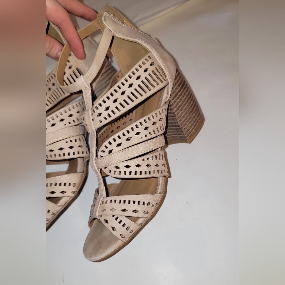 Nude heels